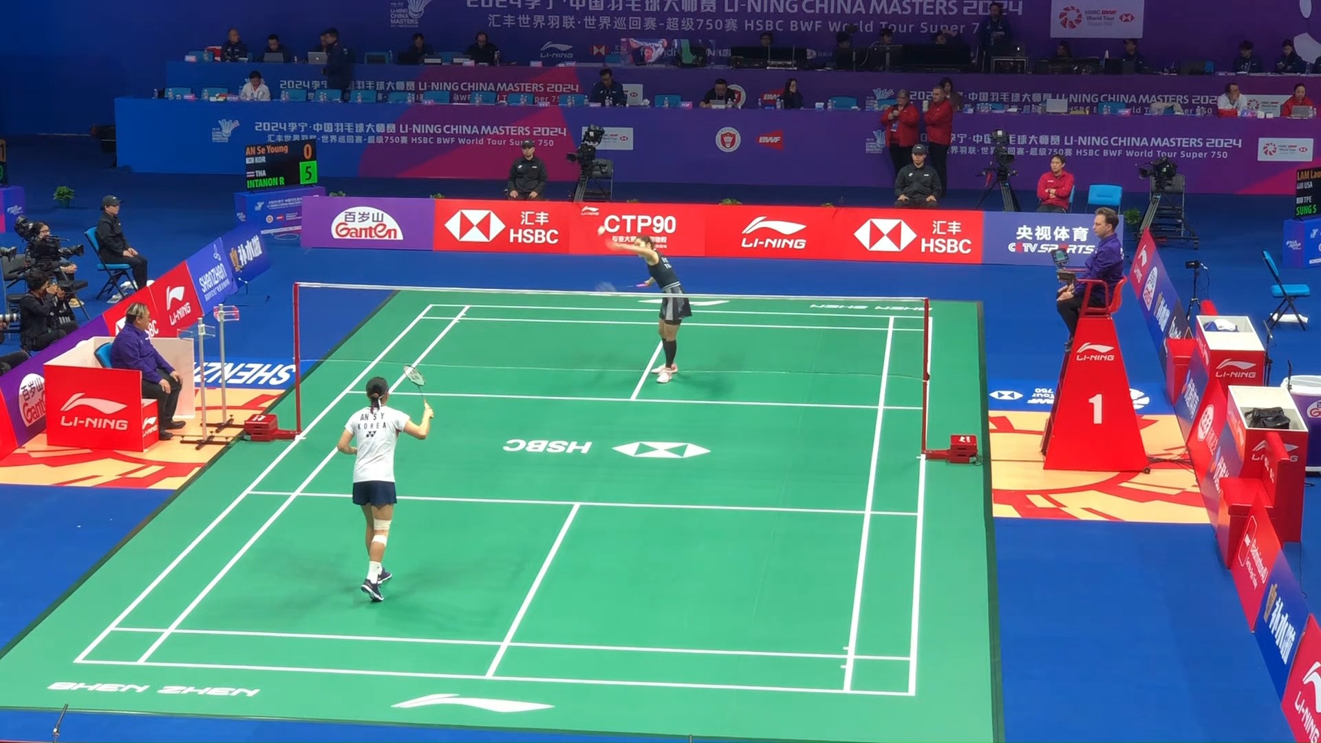 留在篮球世 留在篮球世